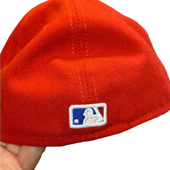 Texas Rangers Mens 7 3/4 Red Hat/Cap from New Era Official On-Field - Picture 2 of 5